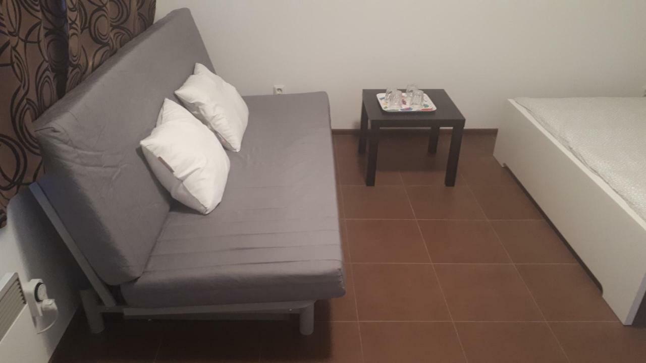Apartman - Sukromie V Meste ブラチスラヴァ エクステリア 写真